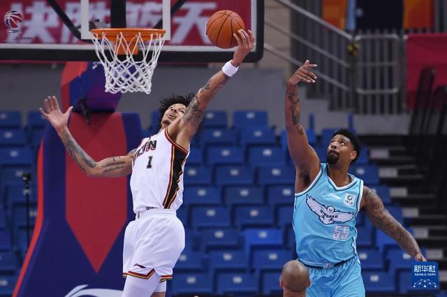 开云-CBA常规赛：青岛崂山啤酒胜吉林长白山恩都里