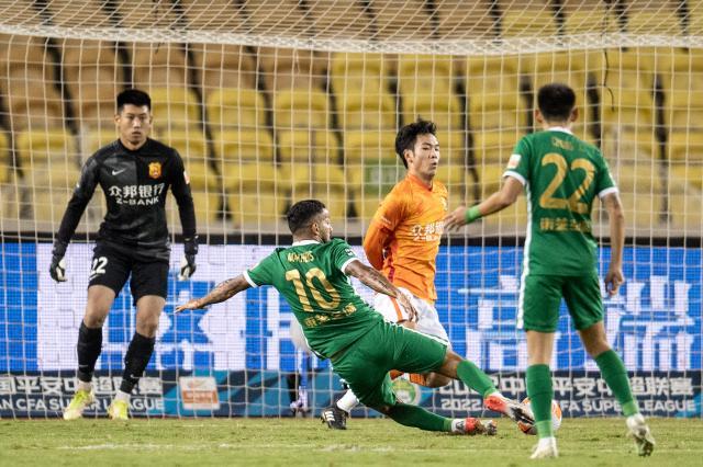 开云注册入口-【中超】马修斯爆射+助攻 浙江3比0长江12轮不败