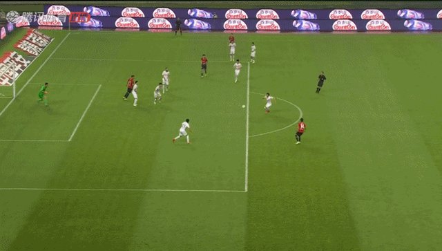 1628171809775095998.gif 黄希扬.gif