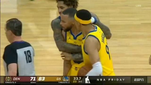 1619271288038091600.jpg 库里.jpg