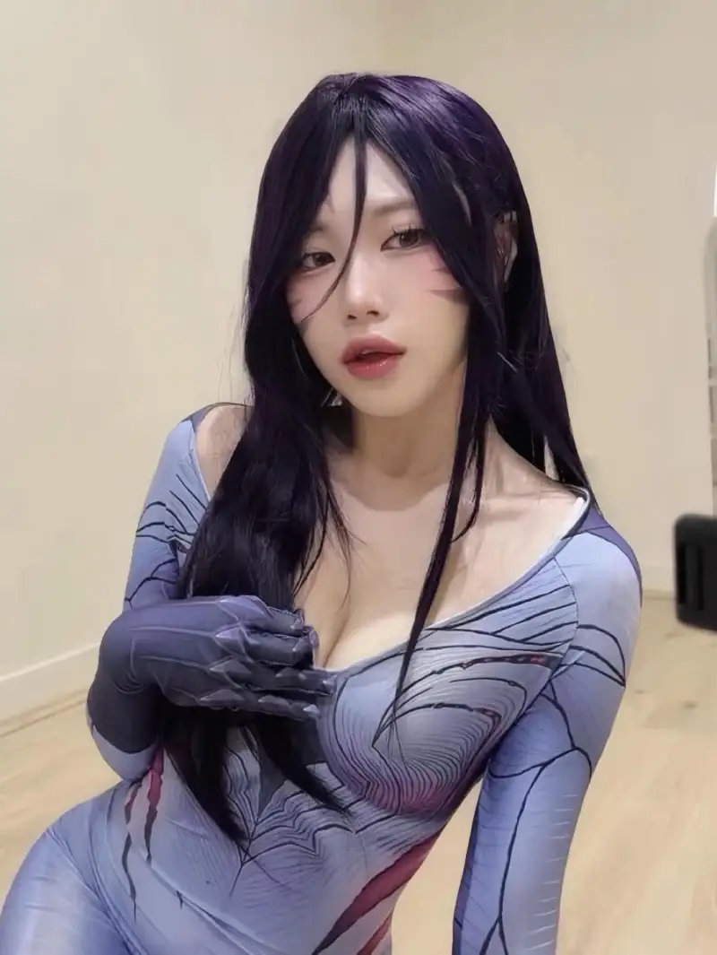 开云在线-卡莎cos：韩国MSI是吧，那先研究一下韩服
